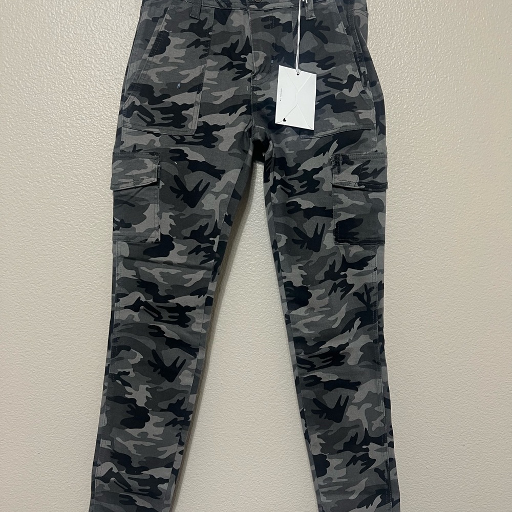 KanCan Women's Gray Camouflage High Rise Jeans
